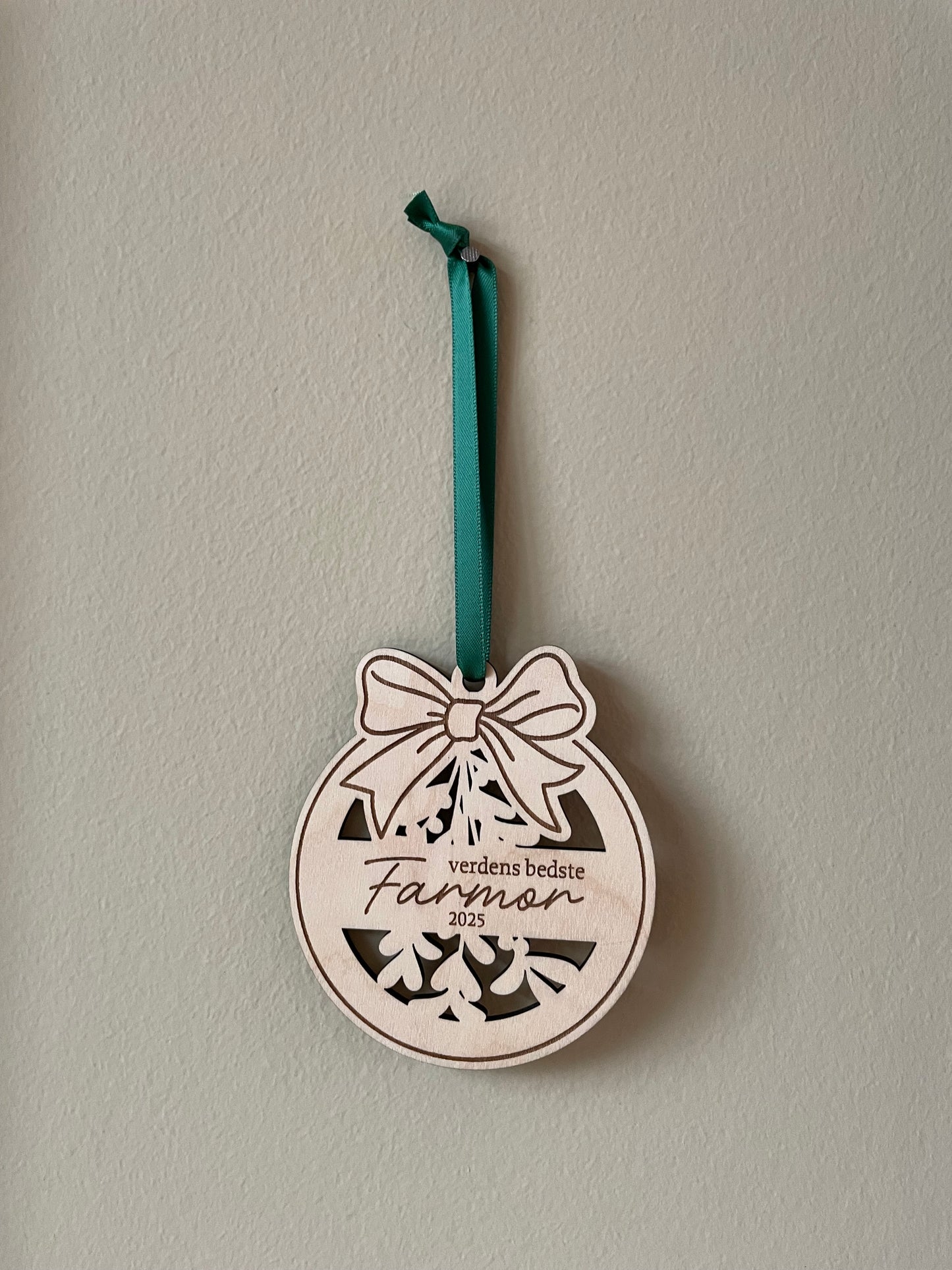 Julekugle med navn - Farmor