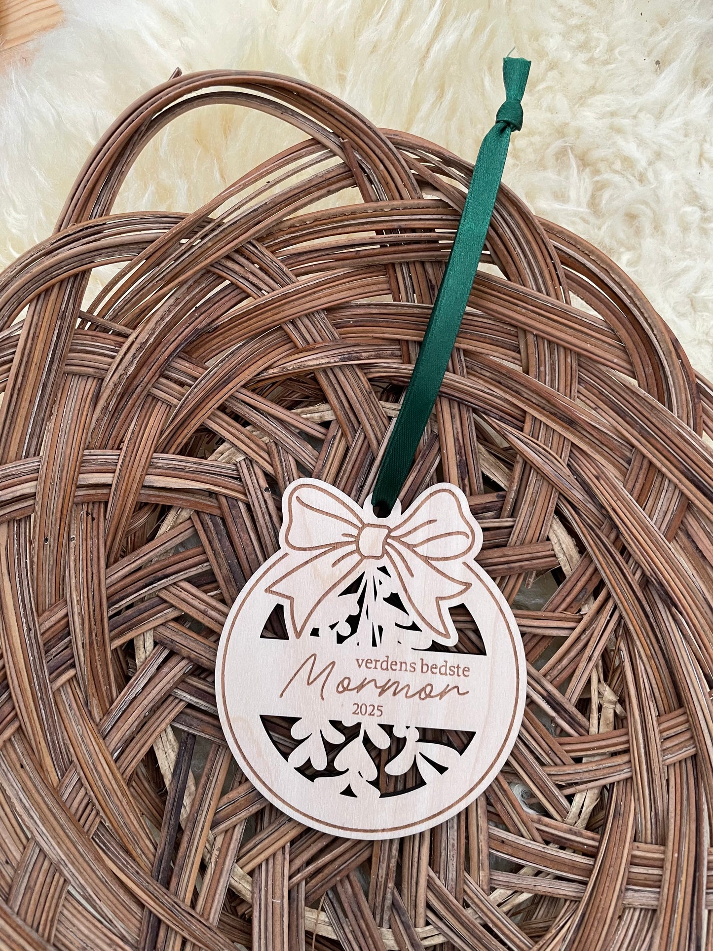 Julekugle med navn - verdens bedste Mormor