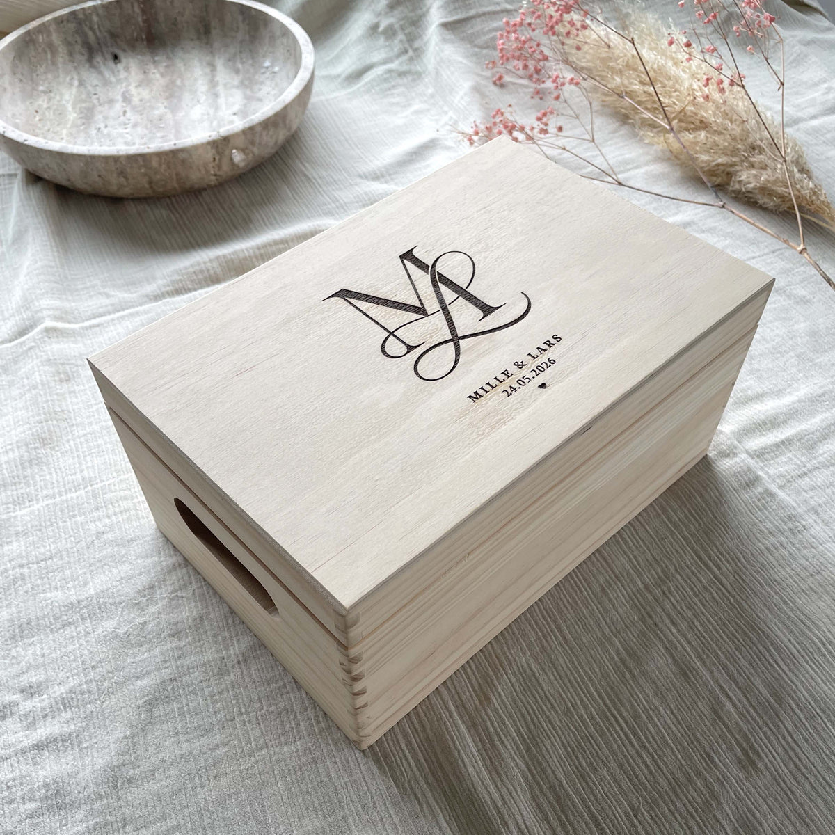 Mindekasse med monogram - Bryllup